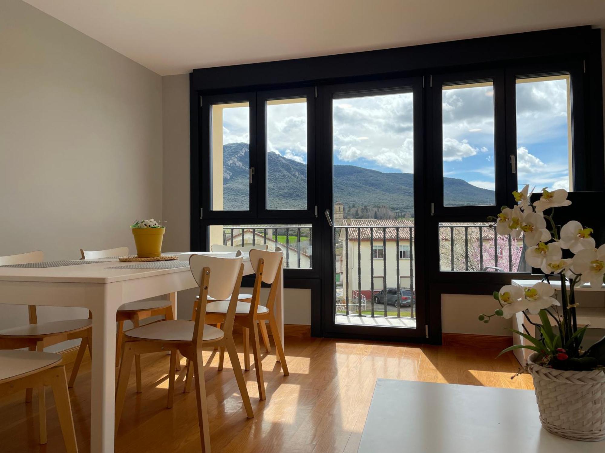 Apartamentos Montejurra Ayegui Екстер'єр фото