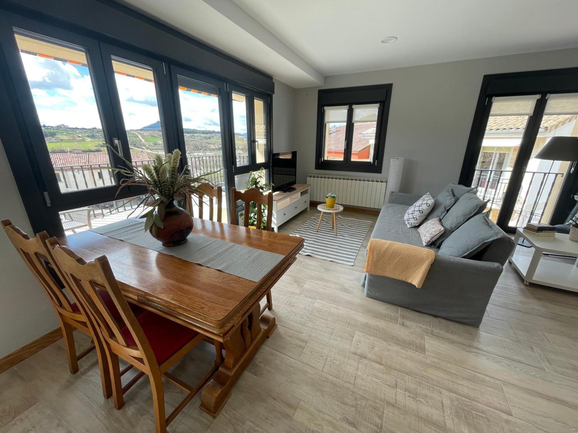 Apartamentos Montejurra Ayegui Екстер'єр фото