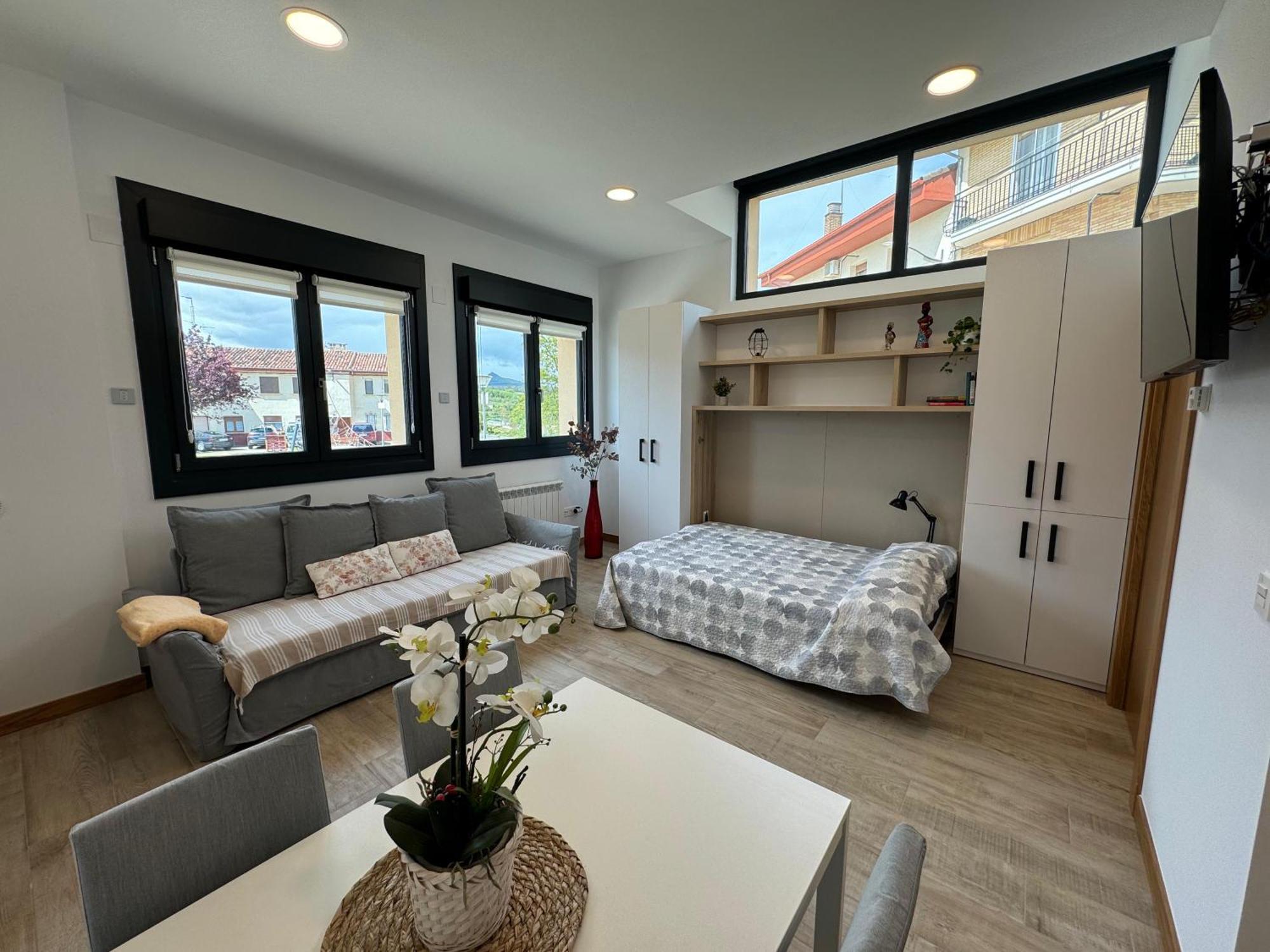 Apartamentos Montejurra Ayegui Екстер'єр фото